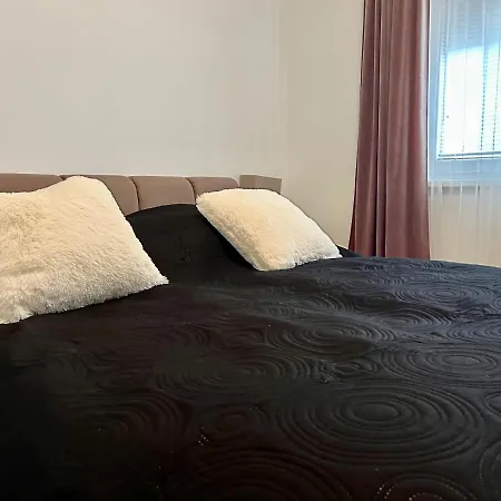 Diamond - 3 Bedroom, Luxurious In The Heart Of The Daire Budapeşte